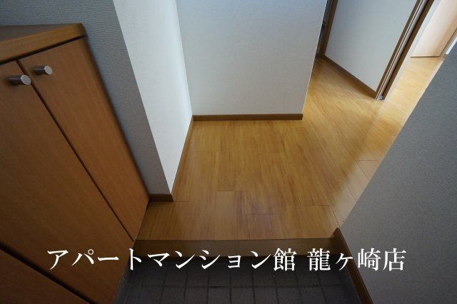 Ｏ＆Ｋレジデンス　Ａの玄関