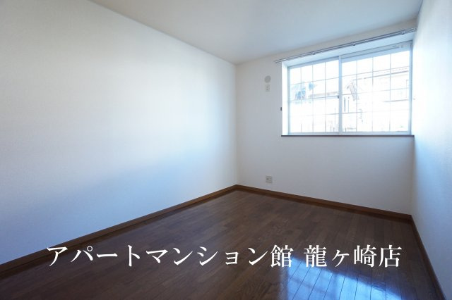 Ｏ＆Ｋレジデンス　Ａの寝室