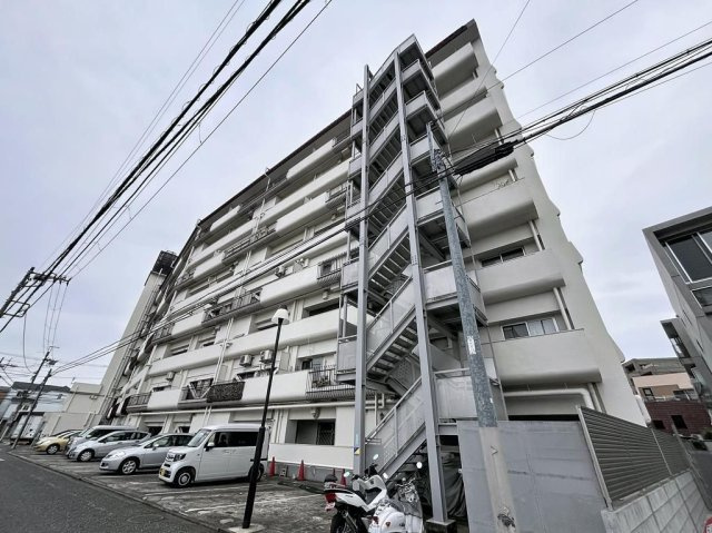 玉川サンケイハウス北棟の外観
