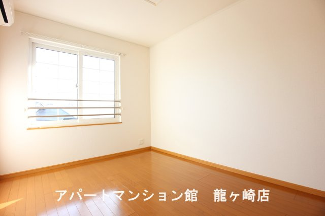 さくらヒルズ霞台　壱番館の寝室