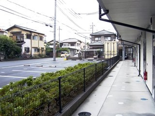 レオパレスビューテラス草内