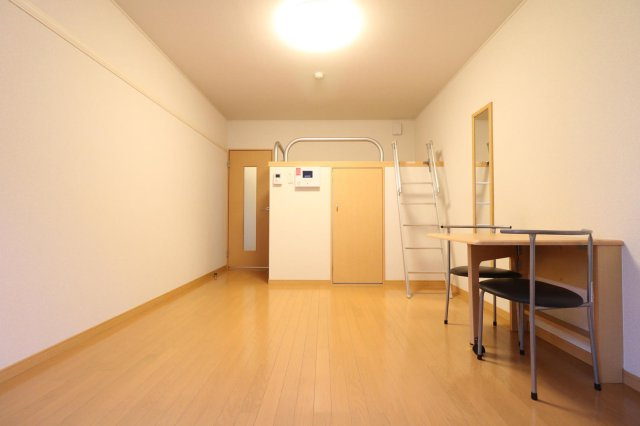 レオパレスビューテラス草内