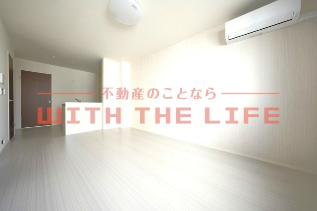 ベルメゾン矢取Ⅱ【キャッシュバック対象物件】の居間・リビング|ゆったり過ごせるリビングです