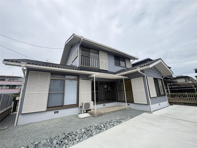 熊本市中央区帯山７丁目の一戸建て