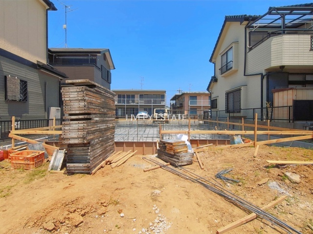 草加市稲荷4丁目 新築分譲住宅 の外観