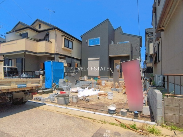 草加市稲荷4丁目 新築分譲住宅 の外観
