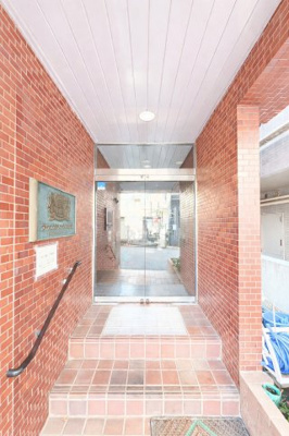 【エントランス】 | ライオンズマンション高砂第2　吉野町まで5分/南向きで陽当良好/買い物施設充実 | ◆土・日・祝日は、当社スタッフによる現地案内会を実施しております。もちろん平日のご案内も可能です。お気軽にご相談ください！！
