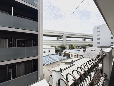 【展望】 | ライオンズマンション高砂第2　吉野町まで5分/南向きで陽当良好/買い物施設充実