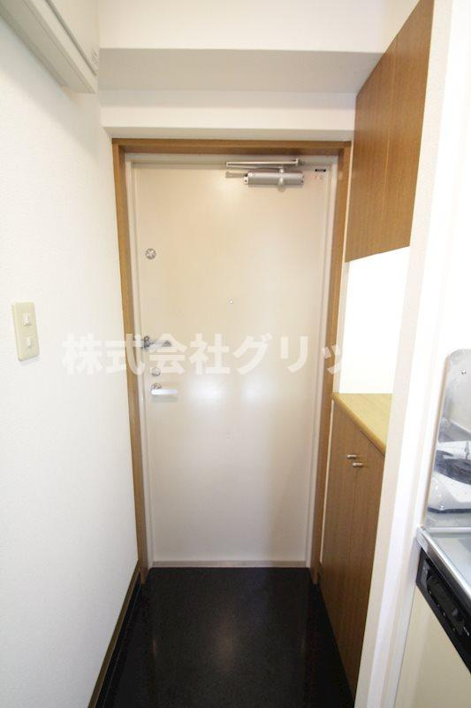 グリフィン新横浜・アリーナ前の玄関