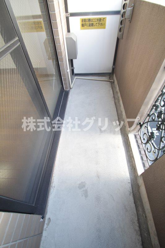 グリフィン新横浜・アリーナ前のバルコニー