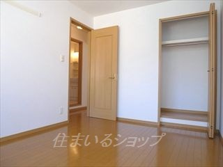 セレーノ　Ｃの設備|クローゼット