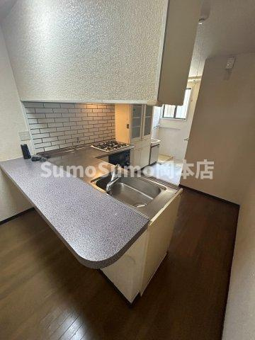 深江南町2丁目テラスハウス4号のキッチン|使いやすいキッチンです
