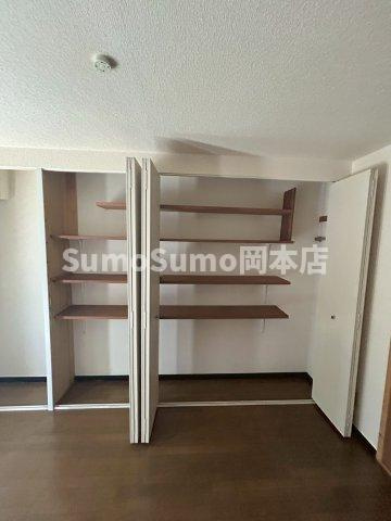 深江南町2丁目テラスハウス4号の収納|大きなものも収納できそうです