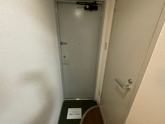 パルティールの玄関