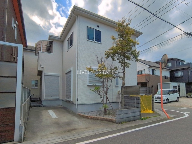 草加市青柳8丁目 中古建て