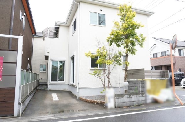 草加市青柳8丁目 中古建て