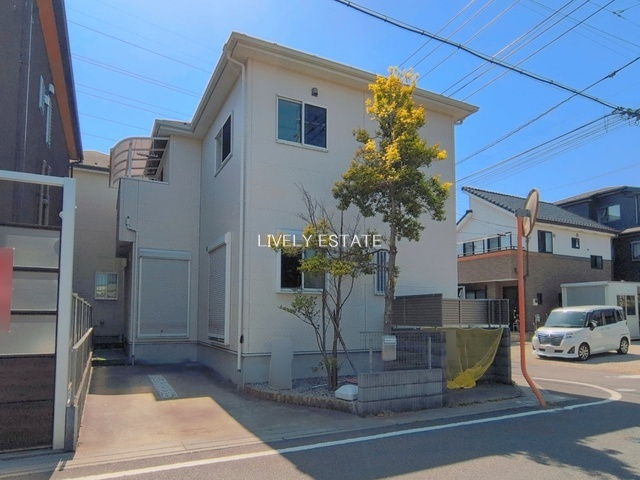 草加市青柳8丁目 中古建ての外観