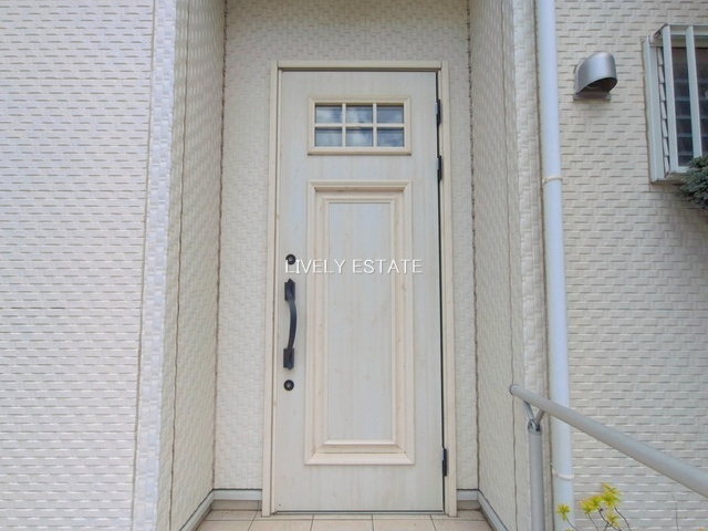 草加市青柳8丁目 中古建ての外観