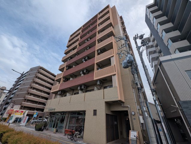 ヴァンスタージュ姫里の外観