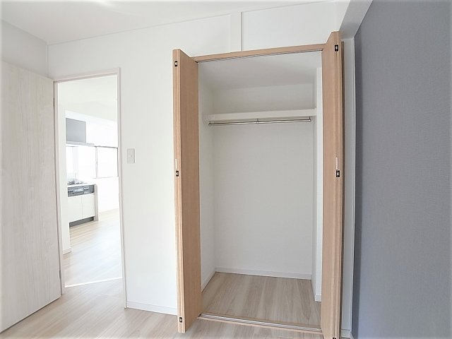 神戸市北区鈴蘭台東町２丁目の賃貸マンションの収納|各部屋に収納スペースが有ります