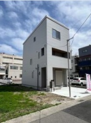 神楽町３丁目　新築戸建て