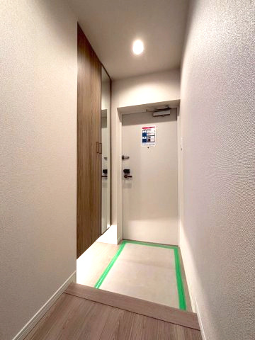 アルファコート白石の玄関