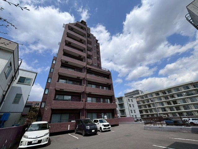 アルファコート白石の外観