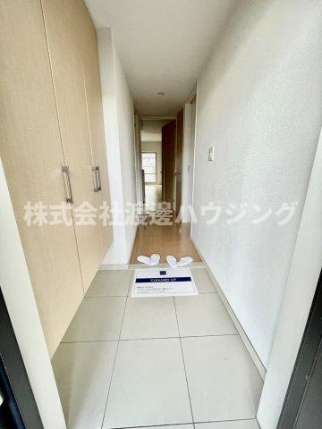 レジディア都島Ⅱの玄関