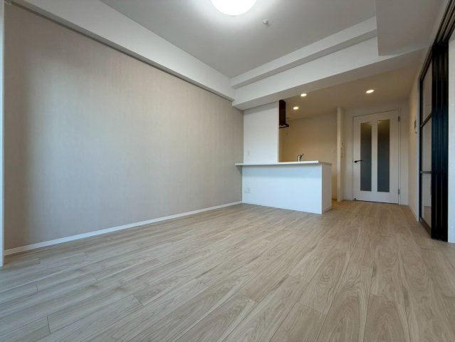 Louis Residence弁天町の居間・リビング