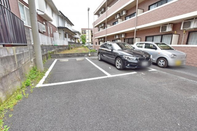 【駐車場】 | ロアジールマンション
