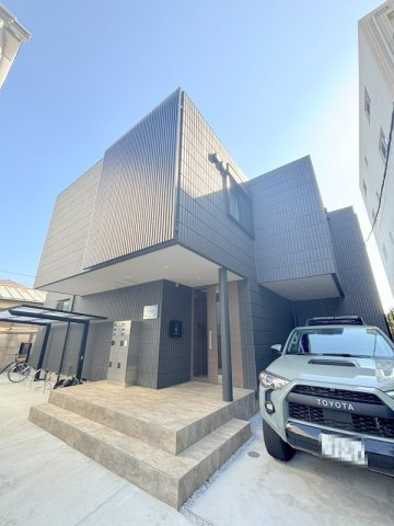 ＬＵＡＮＡ　ＴＥＲＲＡＣＥ　湘南鵠沼の外観