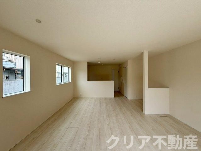 【居間・リビング】 | 高崎市上並榎町　1号棟