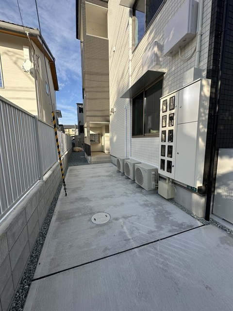 ビファイン泉中央のエントランス
