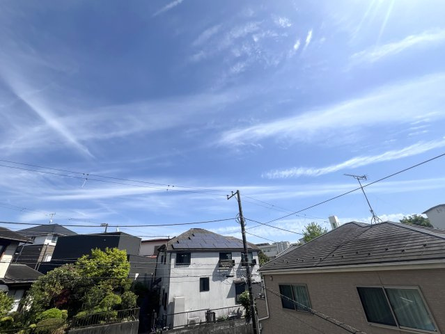 これからの時代には必須となる太陽光発電システム利用可◎設備モリモリ！で、テンションウキウキ！な、【磯子区森が丘2丁目新築戸建】の展望
