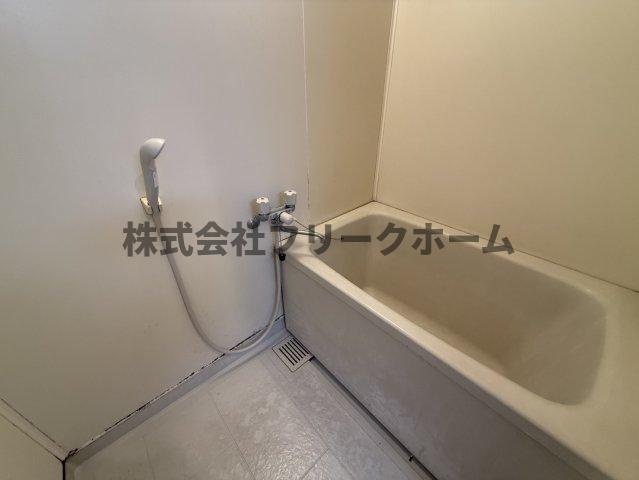 武蔵野市吉祥寺北町４丁目の賃貸マンションの浴室