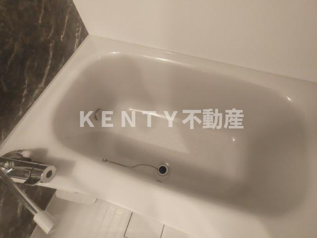 【浴室】 | ラシクラス西大井 | 落ち着いた空間のお風呂です