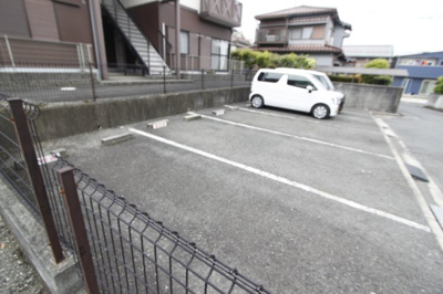 【駐車場】 | 三央ハイツＡ