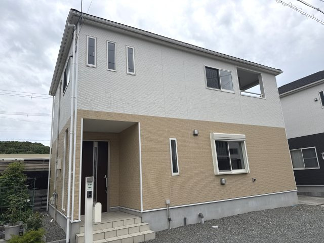 四郷町山脇戸建て