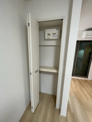 【その他】 | コンフォートヴィラ | ちょっとした収納スペースも充実しています