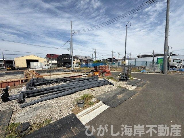 平塚市西真土1丁目 　新築戸建　全16棟の外観|4月18日撮影　建築中　現地外観