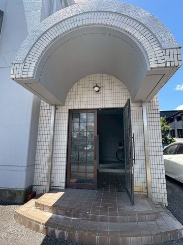 サンハイツ池田のエントランス