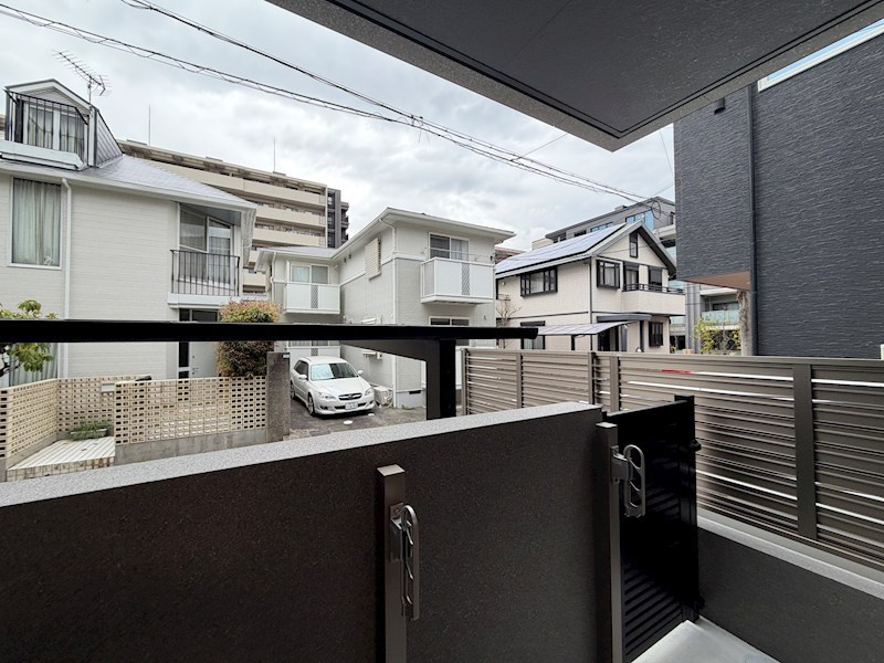 Urban　RISM  Court　西宮北口のバルコニー