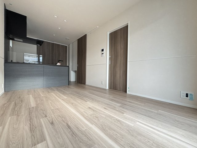 Urban　RISM  Court　西宮北口の居間・リビング