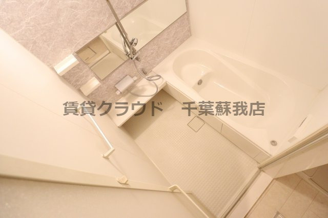 アン　リッシュの浴室|広々としたバスルーム♪一日の疲れをゆっくり癒してください♪