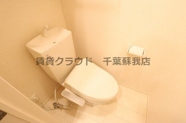 アン　リッシュのトイレ|今の時代にマッチした温水洗浄機能付きです！