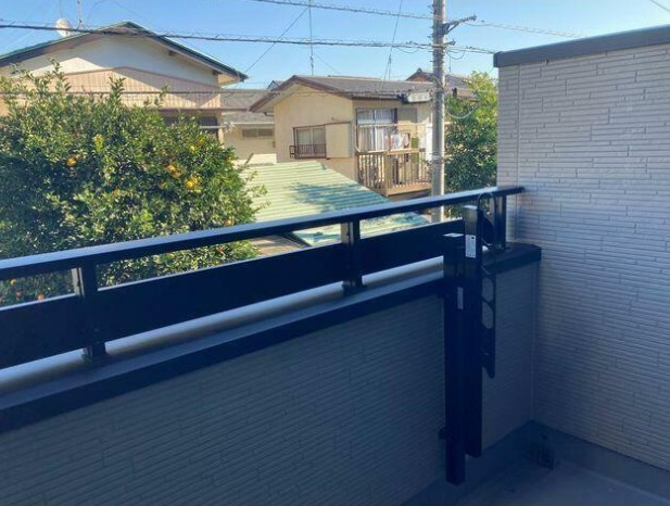 Kolet府中本町のバルコニー