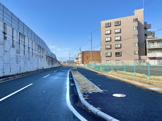 アーバンヒルズ浜松中野町のその他|前面道路は車通りが少なく安心です。