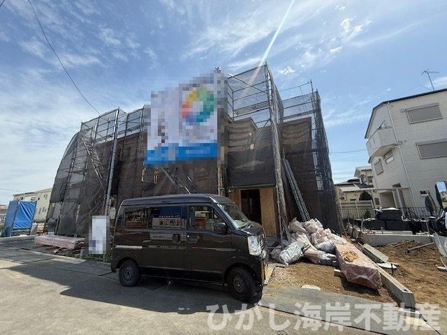平塚市西真土1丁目 　新築戸建　全16棟の外観|4月18日撮影　建築中　現地外観