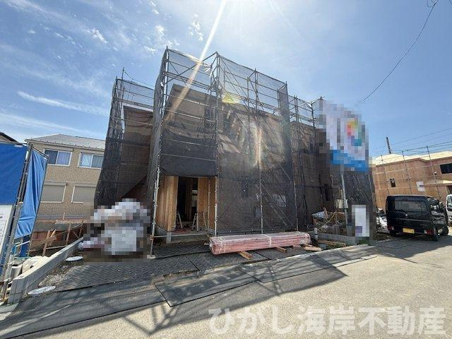 平塚市西真土1丁目 　新築戸建　全16棟の外観|4月18日撮影　建築中　現地外観