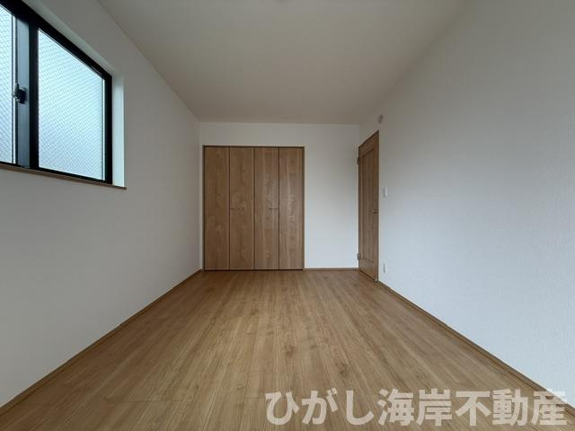 平塚市西真土1丁目 　新築戸建　全16棟の寝室|7.5帖　洋室